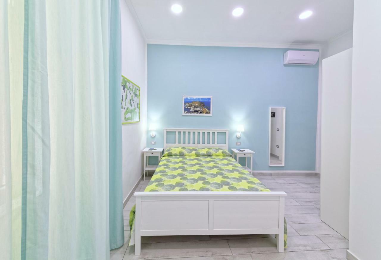 B&B Rest A Napoli Bagian luar foto